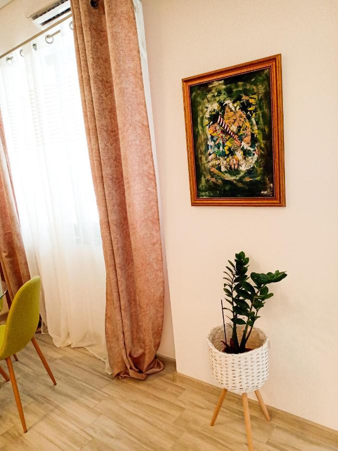 Ric Apartament Нэводари Экстерьер фото